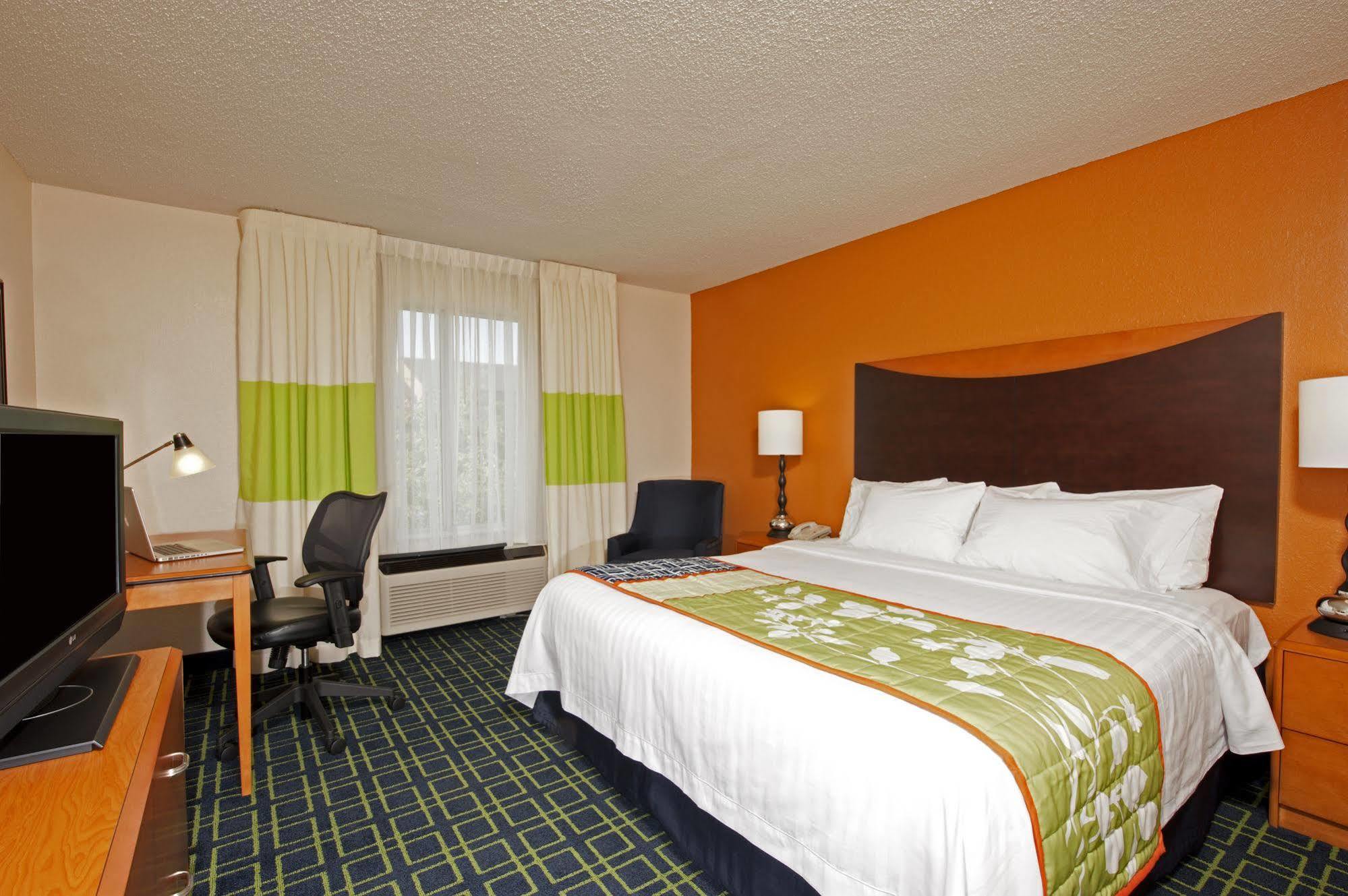 Fairfield Inn & Suites By Marriott Chicago Naperville Εξωτερικό φωτογραφία